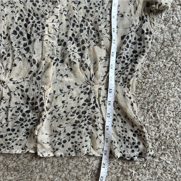 The Limited 100% Silk Cream and Black Floral Blouse Lightweight Sheer Small - Picture 5 of 5